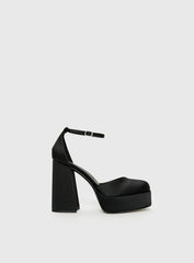 Vogel Platform Heels Black