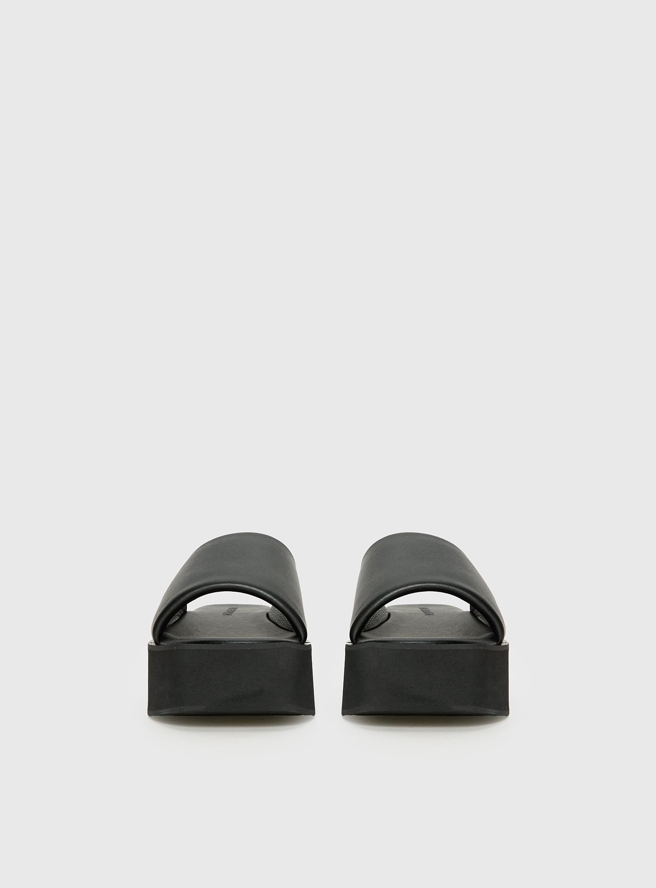 Hugo Flatforms Black