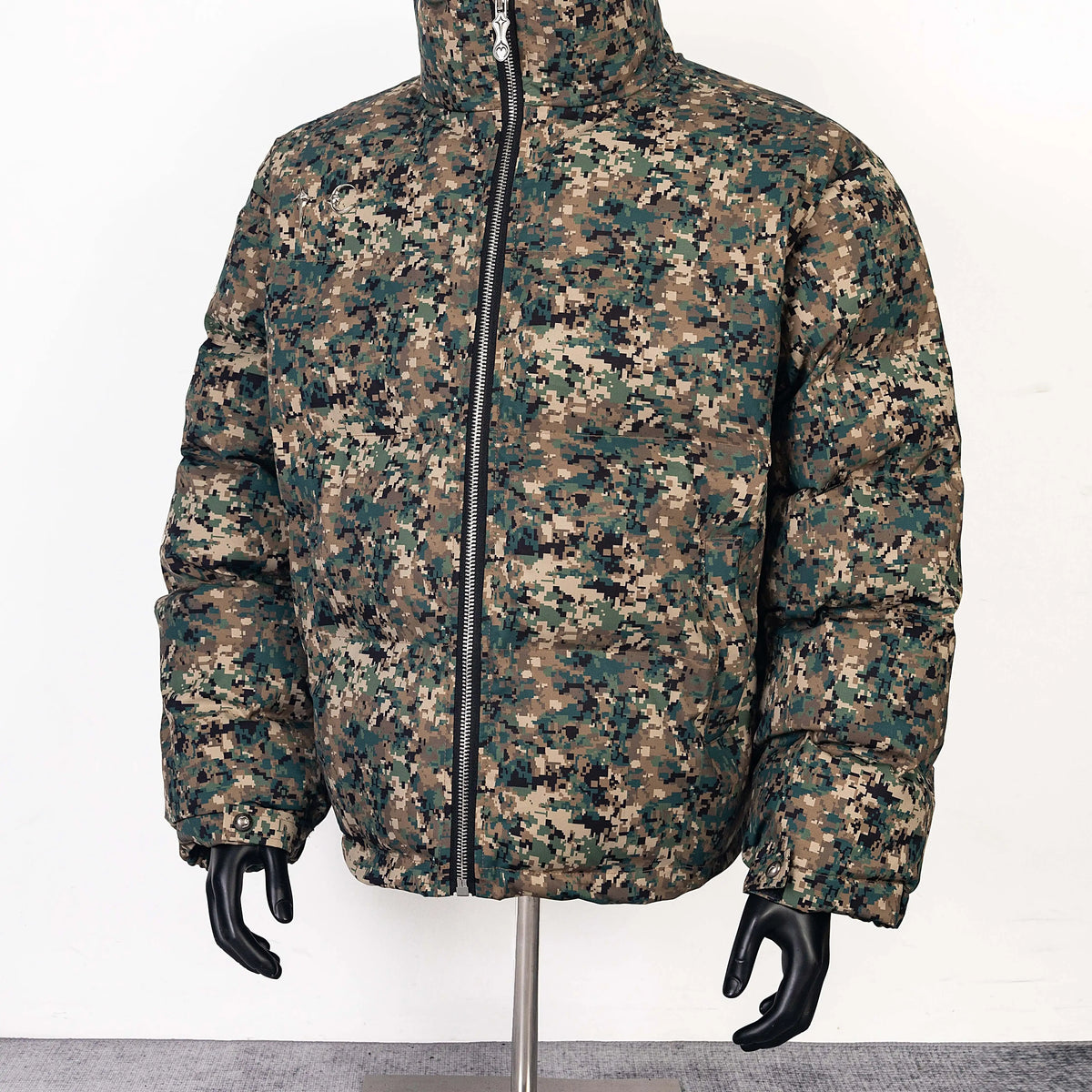 Thug Club Digital Camo Stand Collar Puffer Jacket, Unisex